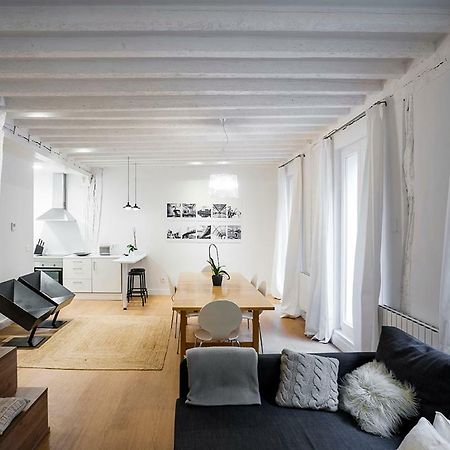 Apartamento Minimalista En El Corazon De Bilbao Zewnętrze zdjęcie